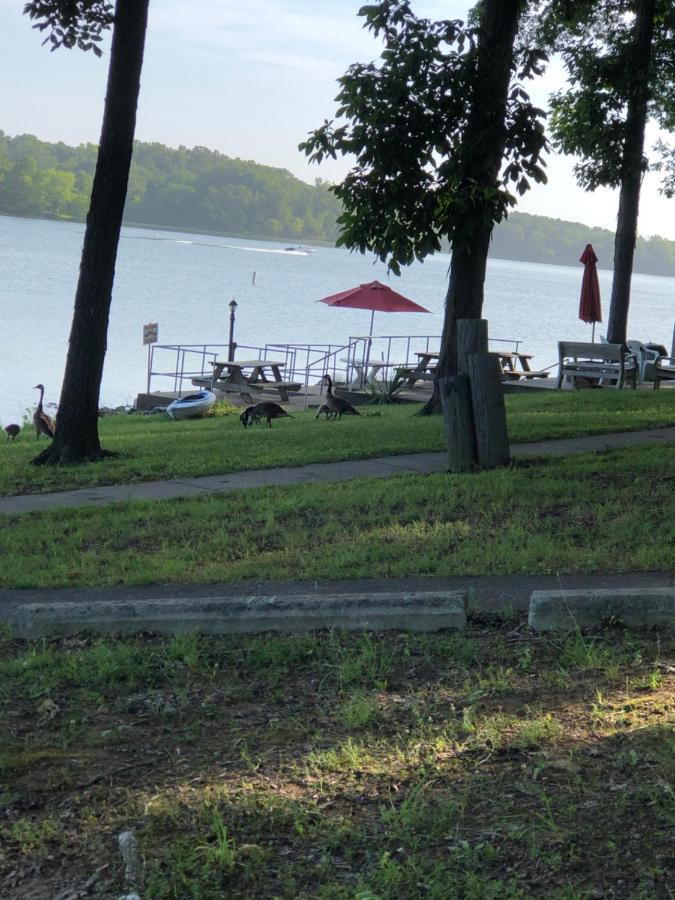 Kentucky Lake Hickory Hill Resort Benton Exterior photo