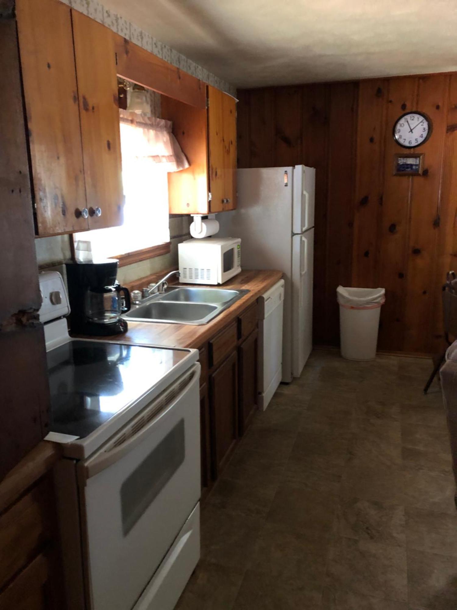 Kentucky Lake Hickory Hill Resort Benton Room photo